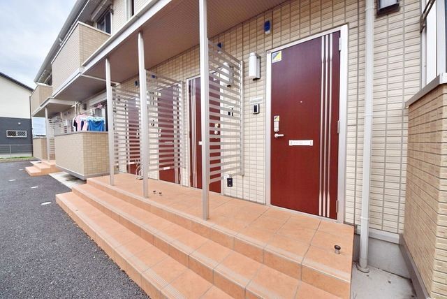 エントランス　お部屋探しは【タウンハウジング蘇我店】にお任せ下さい♪