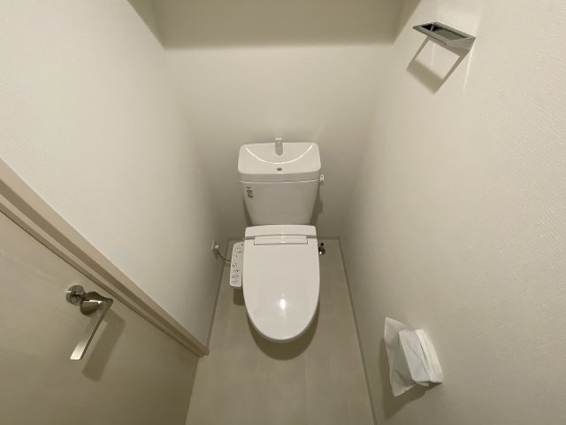 トイレ　図面写真反転タイプになりますので、図面写真はイメージとなりま