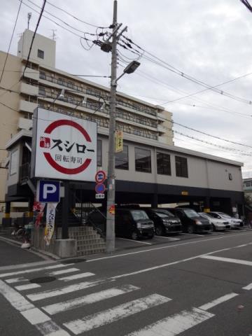 コンビニ　ローソン（コンビニ）まで176m