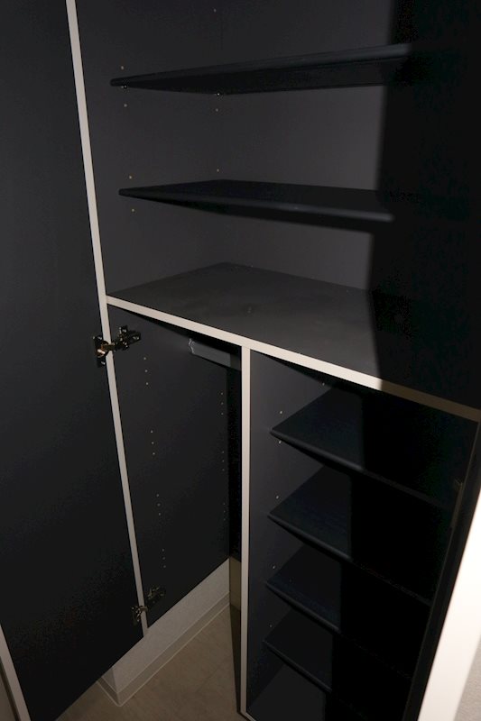 収納　シューズボックス