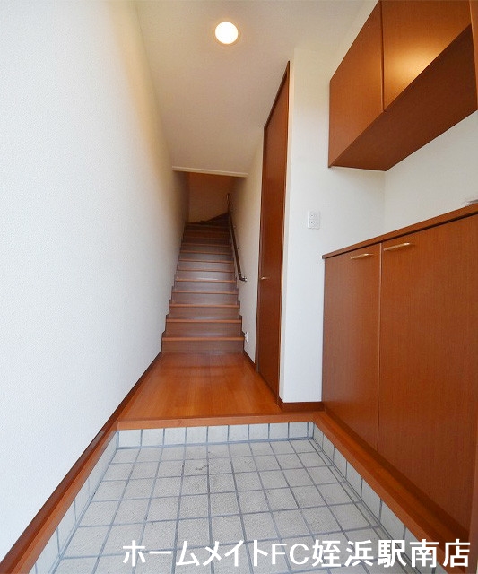 玄関　★靴もたくさん収納可能♪★参考写真