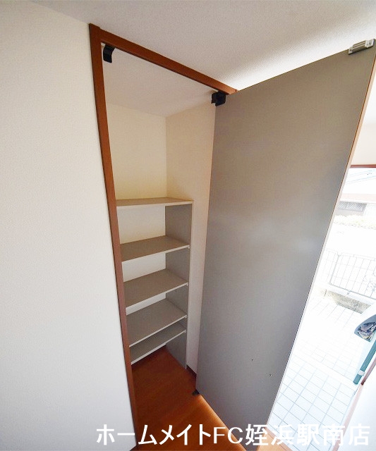 その他　★玄関収納もあって便利♪★参考写真