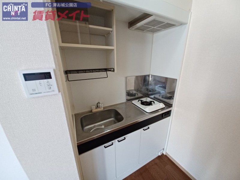 キッチン　同型参考写真