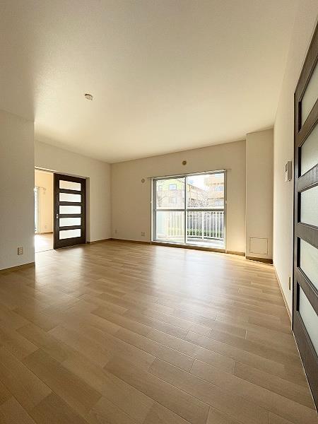 居室・リビング　LDK14.6帖