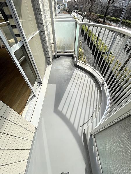 バルコニー　バルコニー