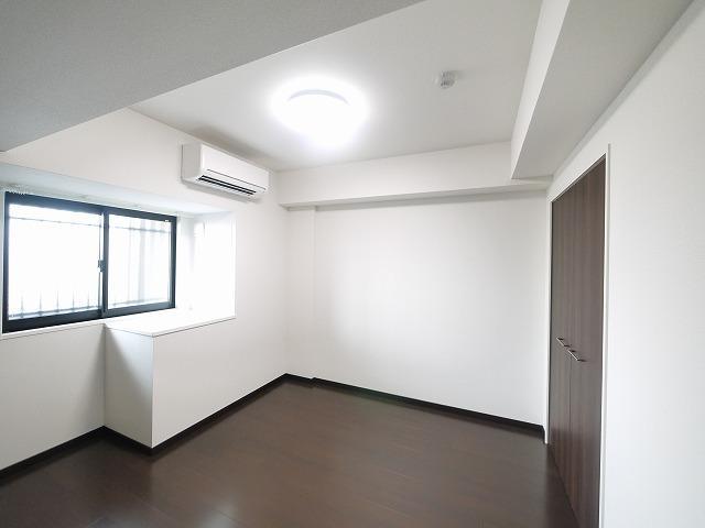 その他部屋・スペース　明るい洋室です。