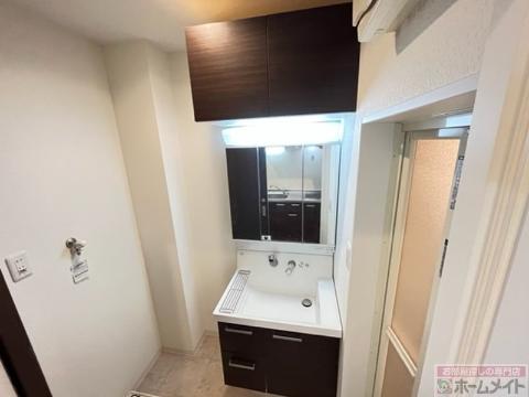 洗面設備　洗髪洗面化粧台