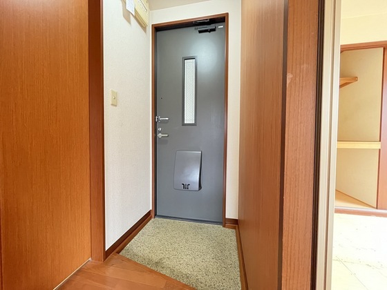 収納　※別部屋の写真です