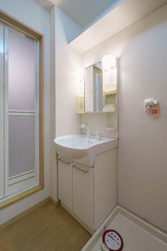 洗面設備　洗面化粧台