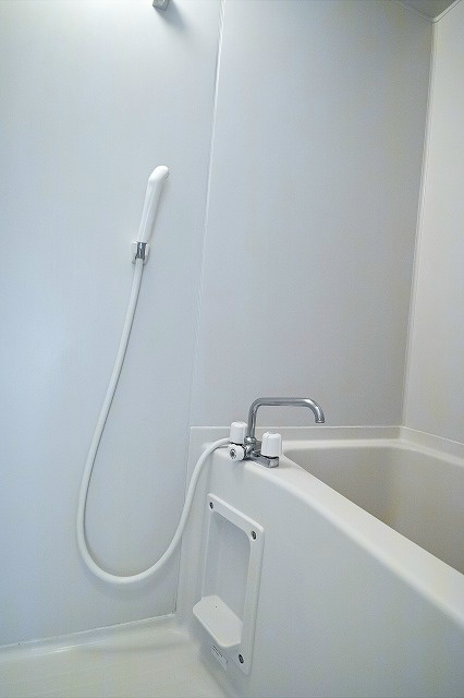 バス・シャワールーム　※101号室の写真です※