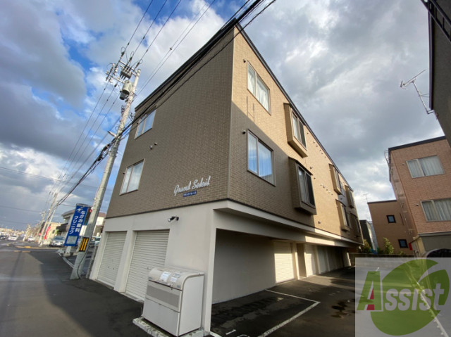 建物外観　札幌市北区太平５条「グランドソレーユ」