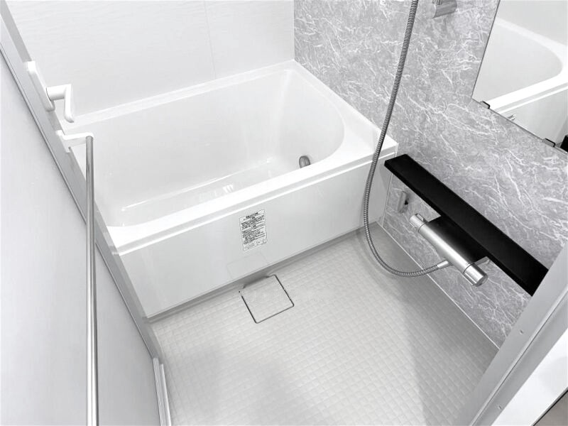 バス・シャワールーム　風呂