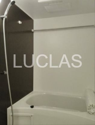 バス・シャワールーム　浴室も付いており、日々の疲れを癒します♪