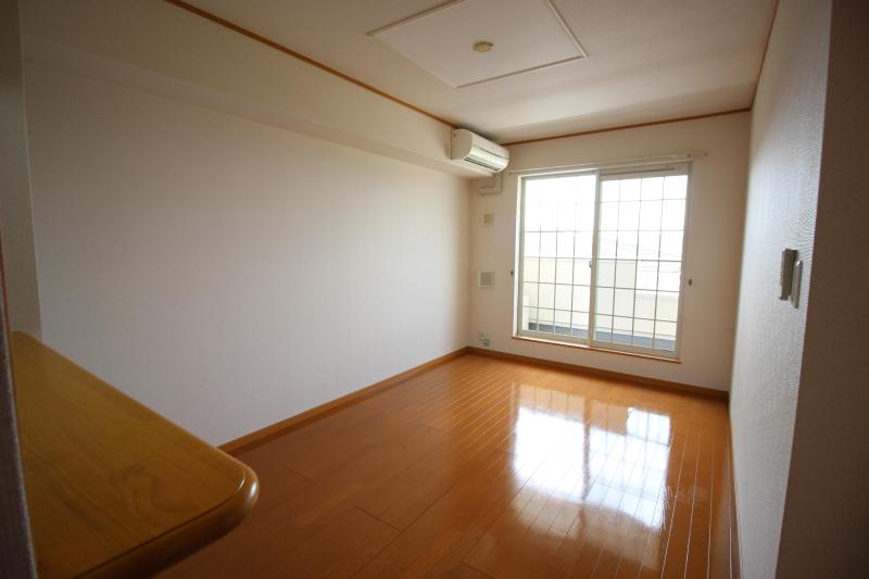 その他設備　エアコン付