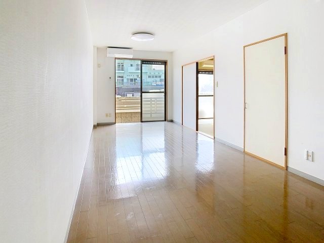 居室・リビング　2025年5月撮影