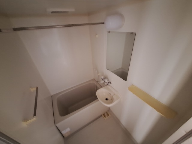 バス・シャワールーム　※他部屋参考写真です♪