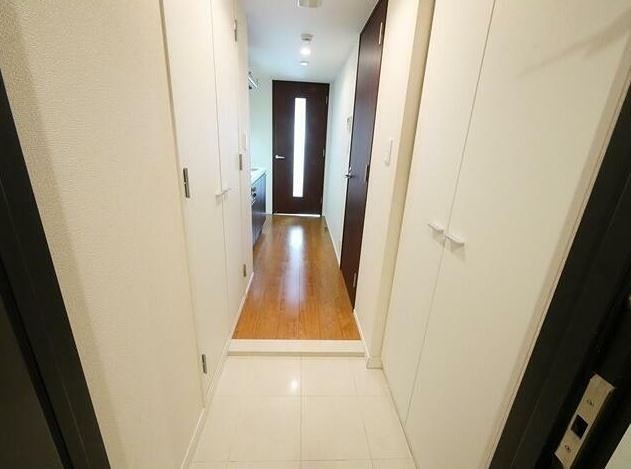 玄関　※同仕様写真含む