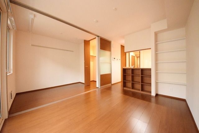 その他部屋・スペース　★寝室３帖はリビングと繋げて使えます★