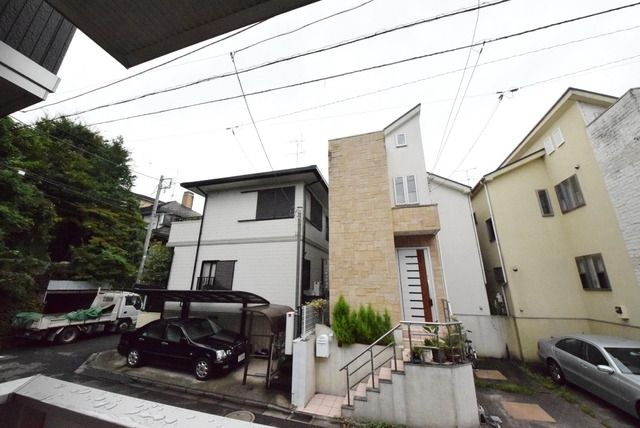眺望　★前面に高い建物が無いので日当たり良好です★