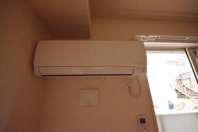 その他　★エアコン付で快適生活★