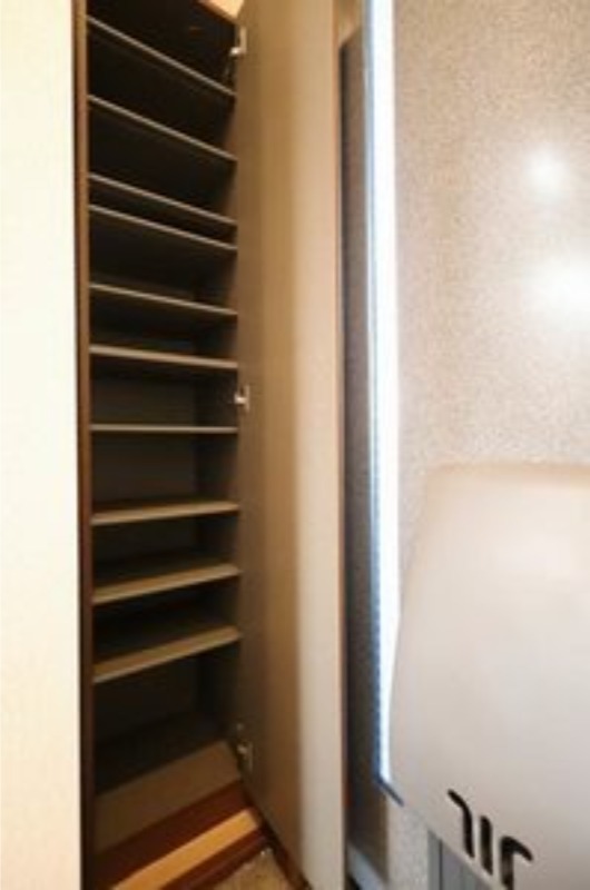 玄関　図面と現状に相違がある場合には現状を優先