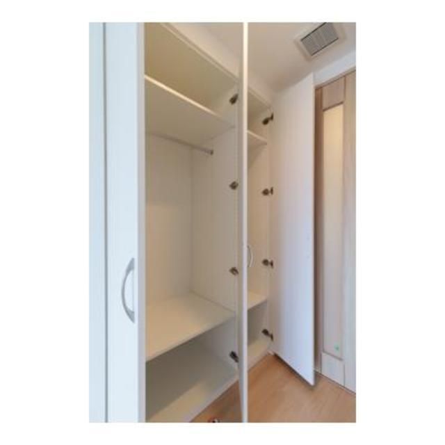 収納　※同タイプの別のお部屋です。