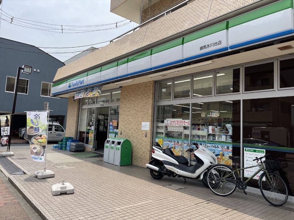 コンビニ　ファミリーマート 練馬氷川台店（コンビニ）まで414m