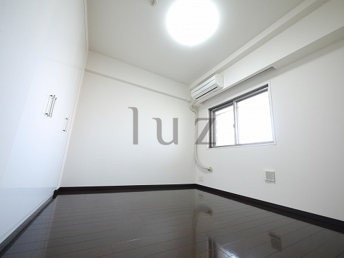 その他部屋・スペース　キレイなフローリングのお部屋です。