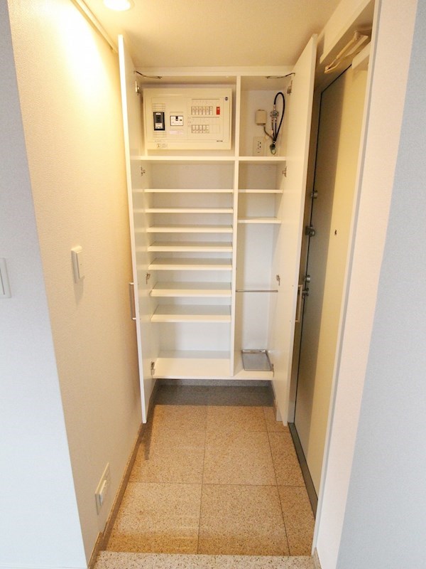 玄関　別部屋参考写真