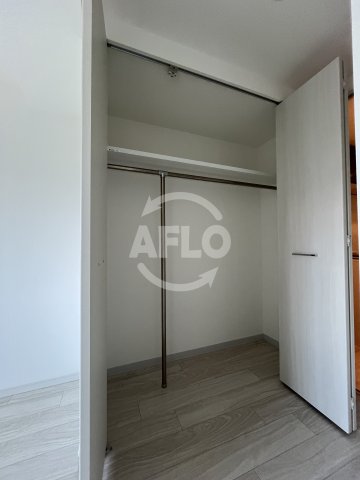 収納　ライジングメゾン新大阪サウス　クローゼット