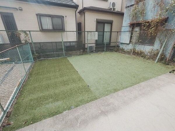 バルコニー　明るくて広々としたリビング♪