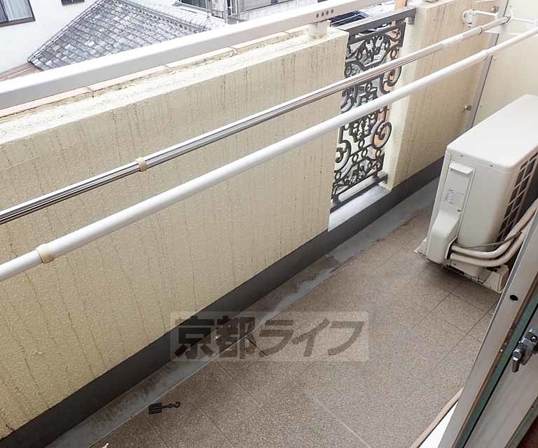 バルコニー　広々としたバルコニーです。