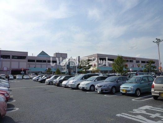 ショッピングセンター　イオンモール鈴鹿（ショッピングセンター）まで882m