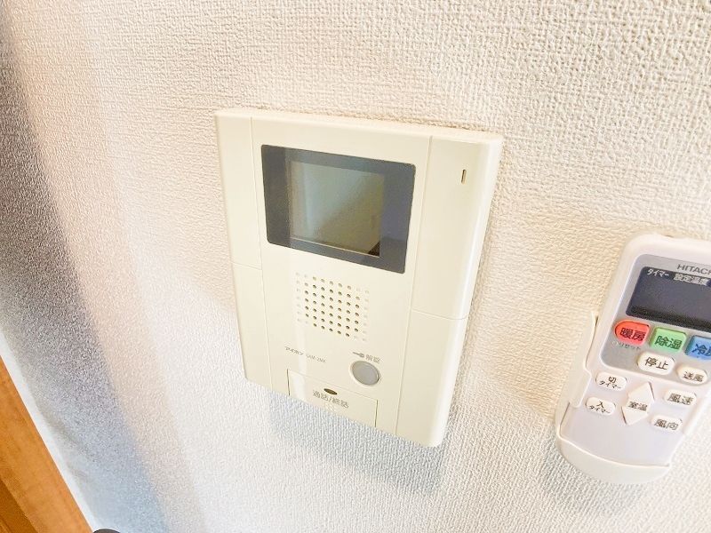 セキュリティ　モニター付きインターホン