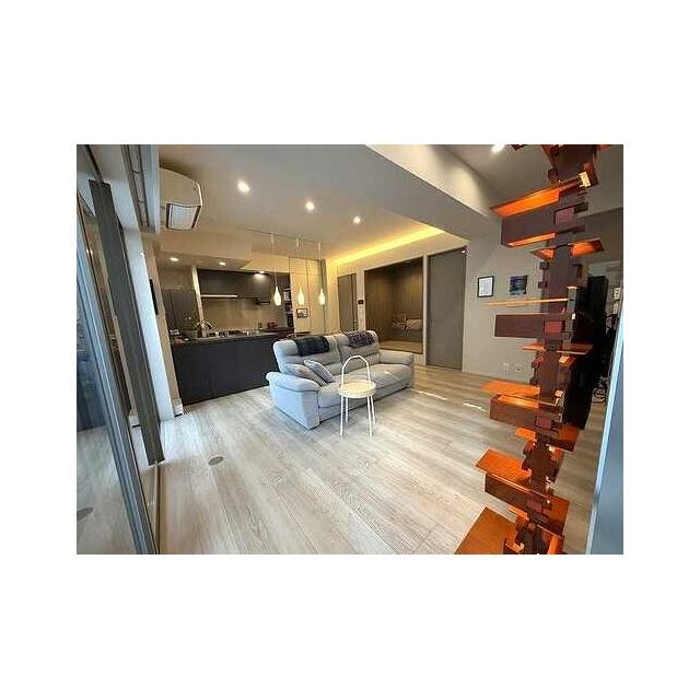 その他設備　リビングダイニング（退去前）※家具・什器は撤去いたします。