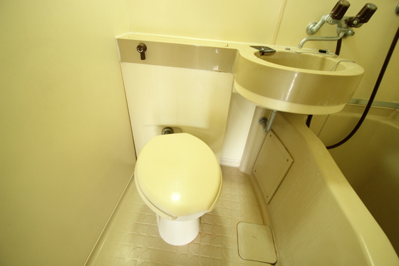 トイレ　※別部屋の写真です