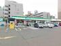 コンビニ　ファミリーマート 泉中央駅前店（コンビニ）まで635m