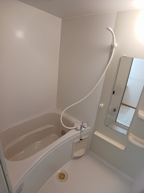 その他　ハローズ 乙島店まで550m