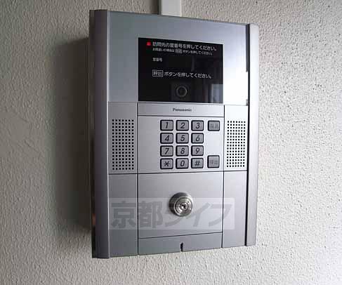 セキュリティ　オートロックが付きました。