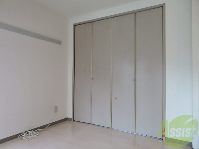 収納　クローゼット。荷物がたくさんあっても問題ないですね。