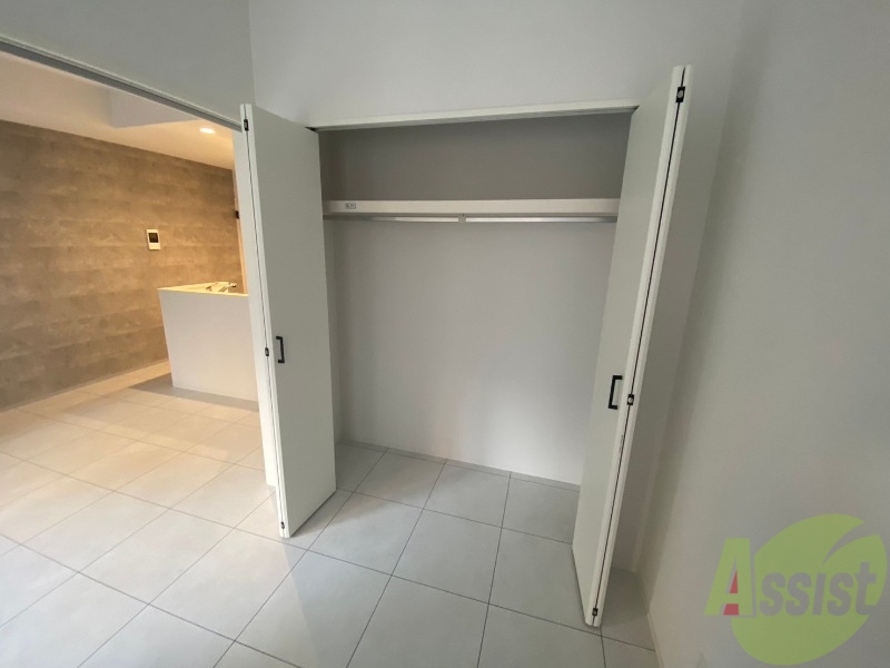 収納　クローゼットがありました。お洋服や荷物はここへ