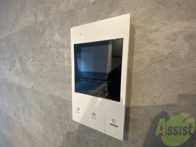 セキュリティ　インターホンで来客確認ができます。安心ですね。