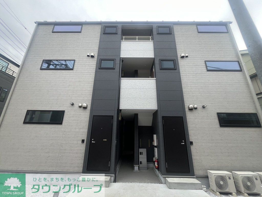 エントランス　駐車場