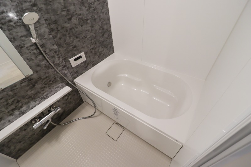 バス・シャワールーム　図面と現状に相違がある場合には現状を優先