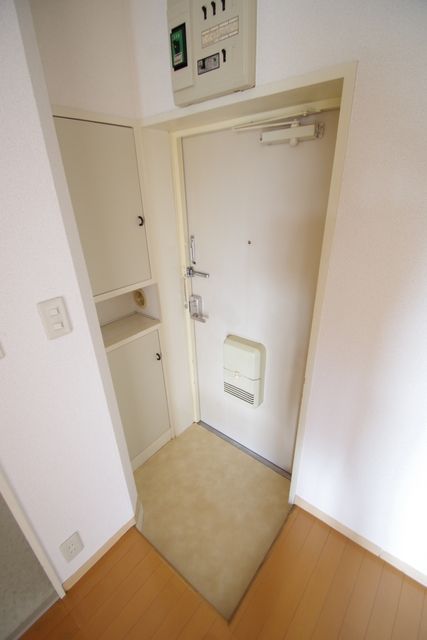 玄関　★お問い合わせはタウンハウジング新百合ヶ丘店まで★