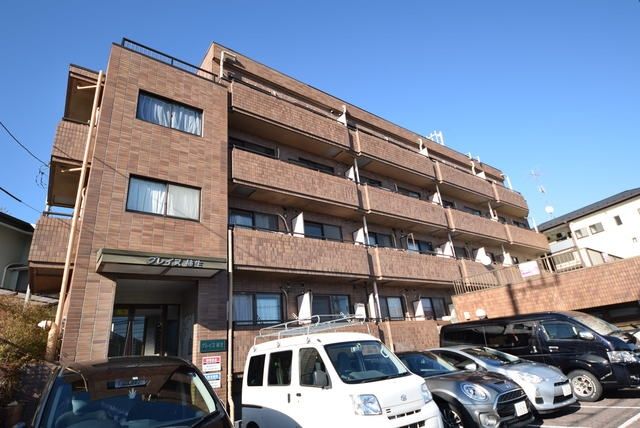 建物外観　★お問い合わせはタウンハウジング新百合ヶ丘店まで★