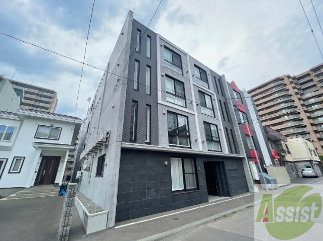 建物外観　札幌市中央区北６条西「グランドサクセス北６条」