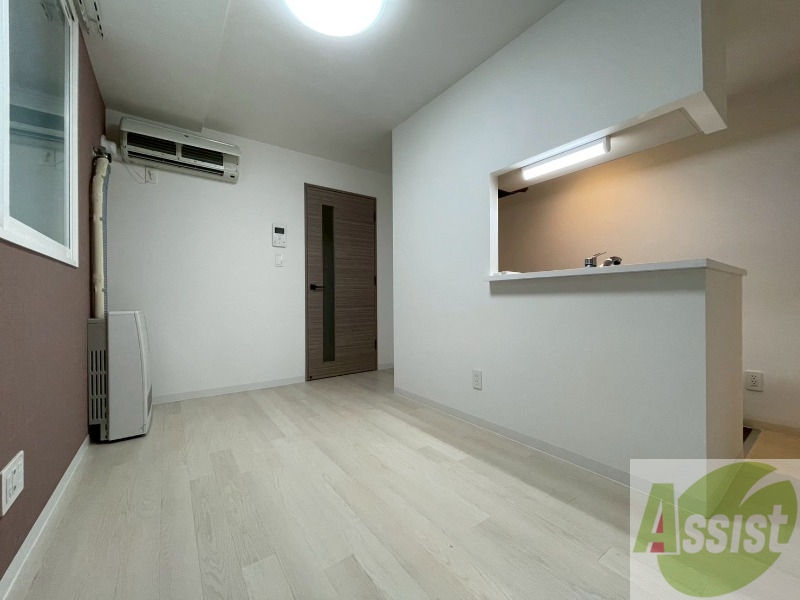 居室・リビング　広くてキレイなお部屋が広がっていて、充実した生活が送れそう。