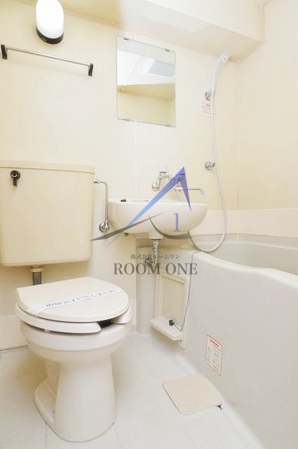 バス・シャワールーム　お風呂です。