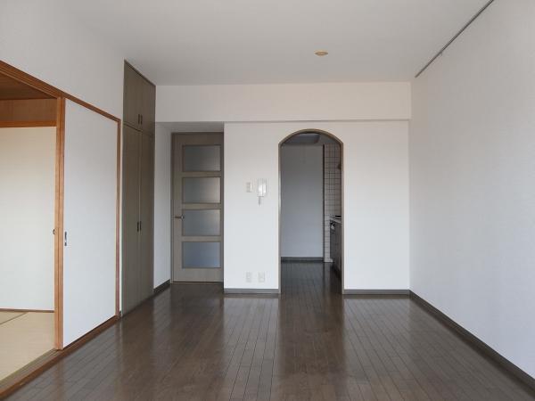 居室・リビング　内装